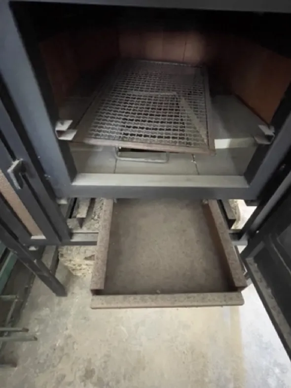Vendo FORNO in acciaio a legna