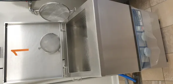 VENDO 2 Lavatrici per verdure 1 Centrifuga per verdure