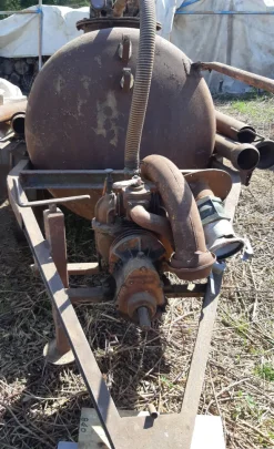 VENDO N.3 RIMORCHI AGRICOLI