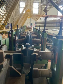 vendo profilatrice per tubo elettrosaldato