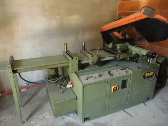 vendo segatrice automatica FMB quasi nuova