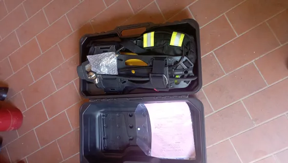 Vendo Set Autorespiratore nuovo, mai utilizzato.