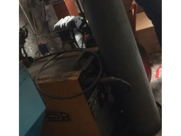 Vendo tutti macchinari fustellificio
