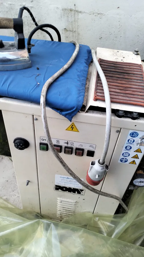 Vendo varie macchine