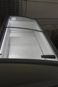 Vendo 6 vetrine congelatore negativo