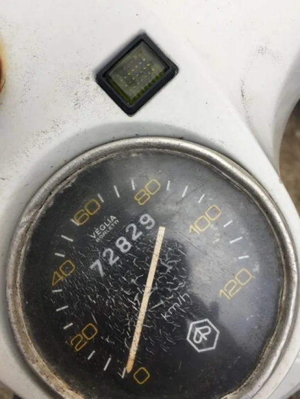 1#6223 Vespa Px 125