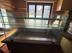 Vetrina frigo da banco con 2 vani frigo sotto