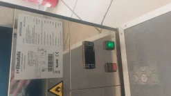 Vetrina pasticceria positiva