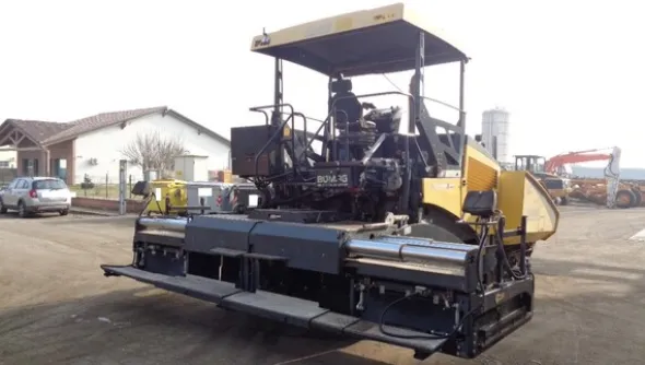 24#7214 Vibrofinitrice Bomag