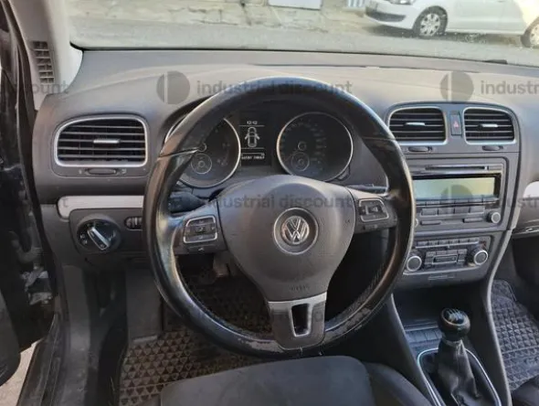 1#9693 Volkswagen Golf