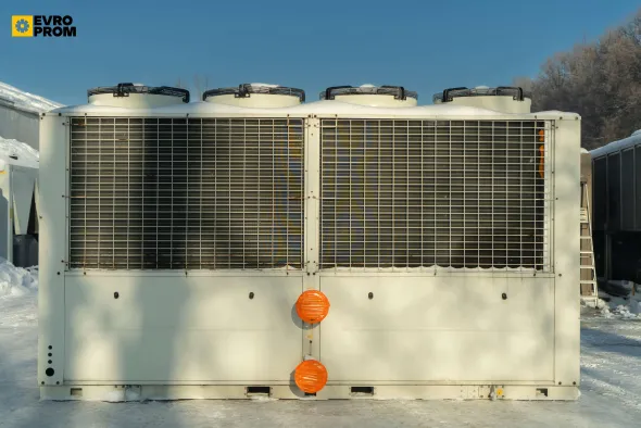 York chiller 145/150 kW | 2017 | Usato | Garanzia