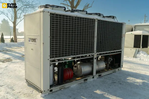 York chiller 145/150 kW | 2017 | Usato | Garanzia