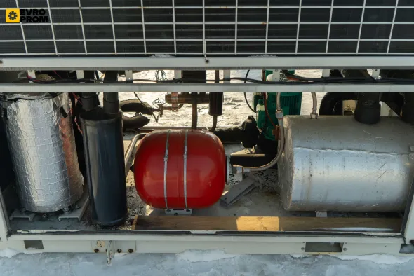 York chiller 145/150 kW | 2017 | Usato | Garanzia